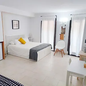 Lateral Rooms-girona Appartamento Girona